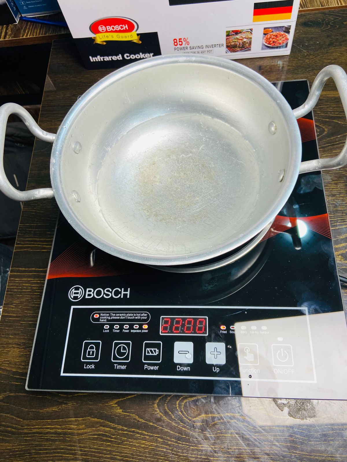 Bosch Premium Infrared Cooker RBK-12 | Energy Efficient